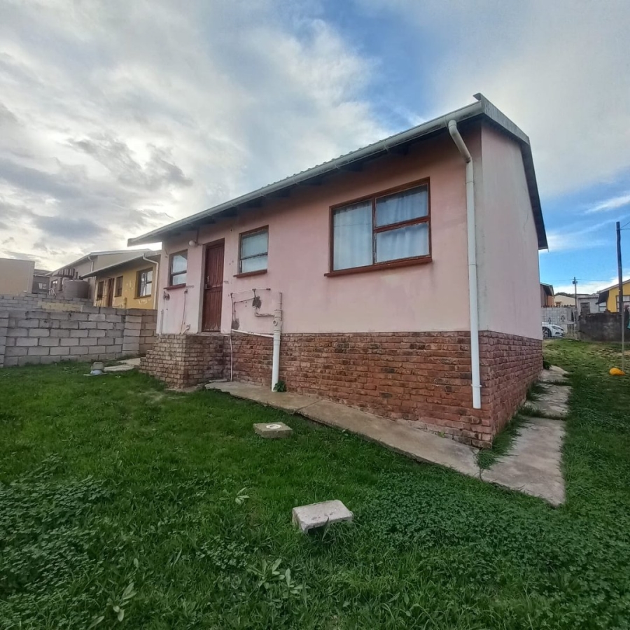 2 Bedroom Property for Sale in Kwadwesi Eastern Cape